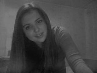 צ'אט וידאו ארוטי melenabby