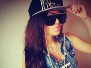 צ'אט וידאו ארוטי melisssaa7