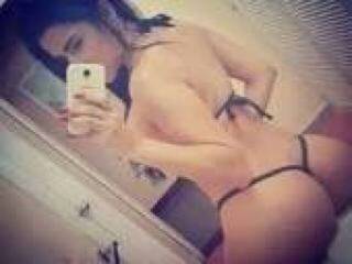 צ'אט וידאו ארוטי melodrama01