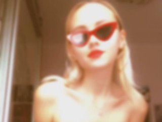 צ'אט וידאו ארוטי Mencia