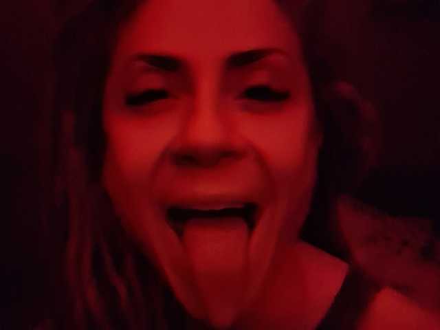 תמונה של הפרופיל RedHurricane