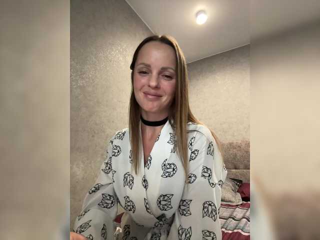 צילומי מסך משודרים Alishaaa_