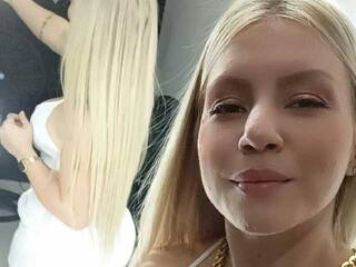 צ'אט וידאו ארוטי MercyLeon