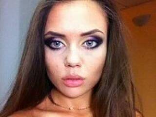 צ'אט וידאו ארוטי mereditee