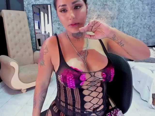 תמונות Meredith-rave My pussy wants eat that cock /1@PussyRide 2@AnalBead show // pvt on// personalize your videos// #sexy #bigboobs #bigass #latina #milf #squirt #lovense #colombia