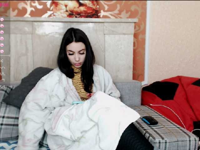 צילומי מסך משודרים mHotCherryX