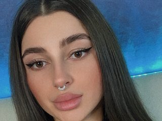 צ'אט וידאו ארוטי Mia-Callme