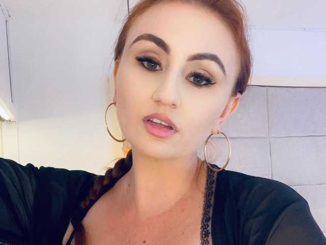 תמונה של הפרופיל mia-lourence