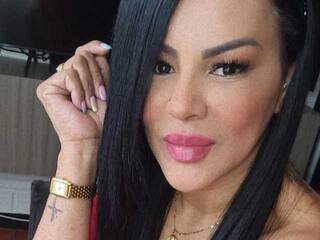 צ'אט וידאו ארוטי Mia-stars01