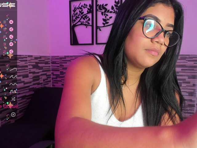 צילומי מסך משודרים MiaCardy