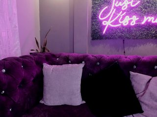 צ'אט וידאו ארוטי miacollins