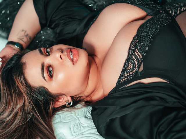 תמונה של הפרופיל MiahSmith