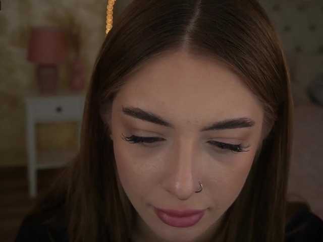 צילומי מסך משודרים MiaMeows