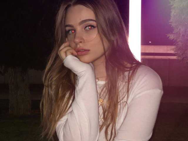 תמונה של הפרופיל MiaMey