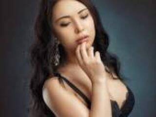 צ'אט וידאו ארוטי miamurrr