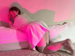 צ'אט וידאו ארוטי miamysweet