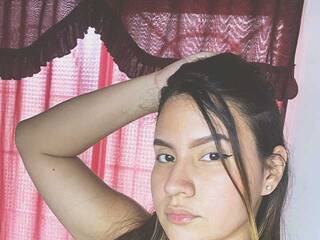 צ'אט וידאו ארוטי michelreys