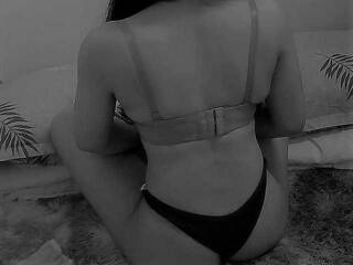 צ'אט וידאו ארוטי MichieMich