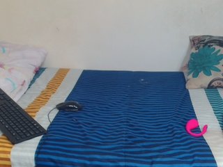 צ'אט וידאו ארוטי MidnightSin