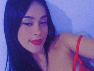 צ'אט וידאו ארוטי Miia-key