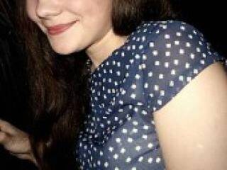 צ'אט וידאו ארוטי miilashkka