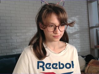 צ'אט וידאו ארוטי MiKiKuu