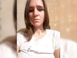 צ'אט וידאו ארוטי Mila-1