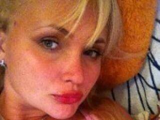 צ'אט וידאו ארוטי milachka77