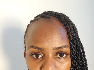 צ'אט וידאו ארוטי Miladoll