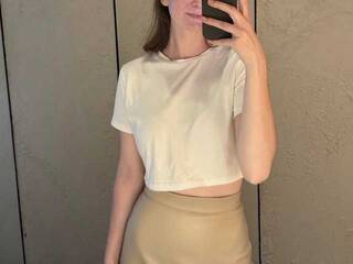 צ'אט וידאו ארוטי Milan-a-mil