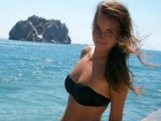 צ'אט וידאו ארוטי milanahot