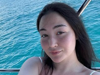 צ'אט וידאו ארוטי MilaYumi