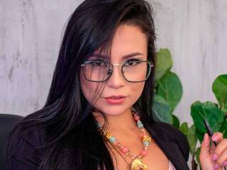 צ'אט וידאו ארוטי MileyGrace