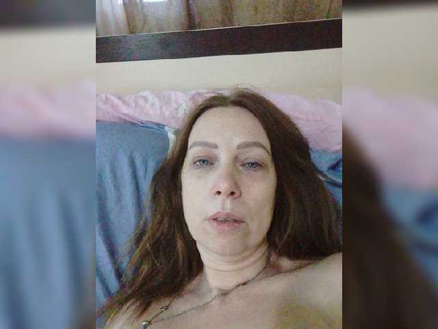 תמונות MILA_MILFAS Boys, take off my clothes, let's masturbate together.Boys, undress, let's MASTURBATE together.