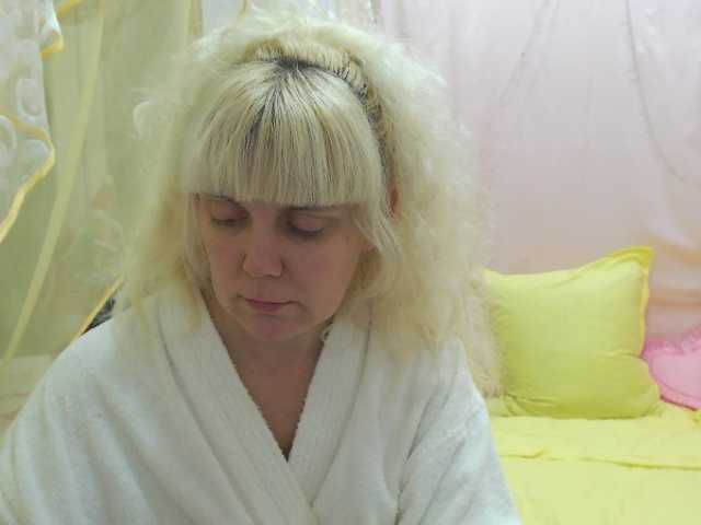 תמונות YoungMistress Lovense ON 5 tok. FOLLOW MY TWITTER @sunnysylvia5 I am Sexy with natural beauty! Long nipples 4cm and pussy with big lips and loud orgasm in private! Like me- put love, give gifts