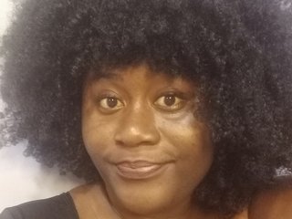 צ'אט וידאו ארוטי Milkshakebby2