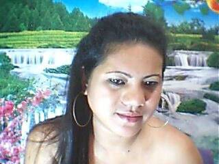 צ'אט וידאו ארוטי MILKYBOOBS69