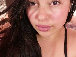 צ'אט וידאו ארוטי millygracy