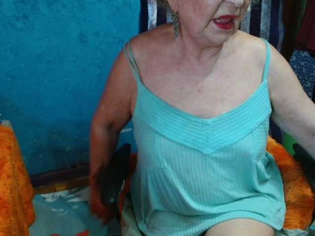 תמונות milo4ka77 boys,60+ old, i will help you cum!!!latex, gloves, fur coats ........ , chek me out ! camera 40 tocins....friends 7 tocins, private : nude mastrubate,see *****0 tok