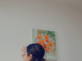 צ'אט וידאו ארוטי minnie-ella