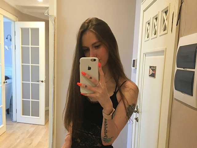 תמונה של הפרופיל RumGirl