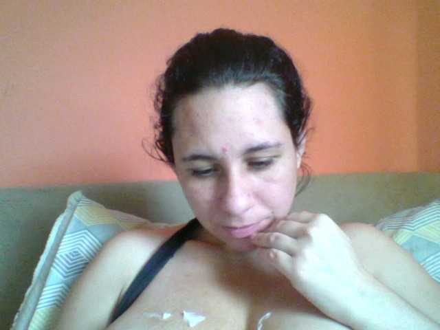 צילומי מסך משודרים MirelaAndrade