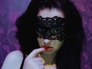 צ'אט וידאו ארוטי Mirra69