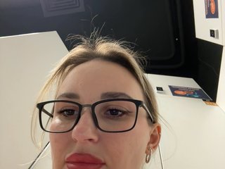 צ'אט וידאו ארוטי FetishTeacher