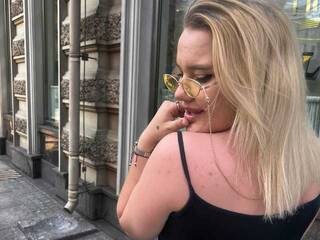 צ'אט וידאו ארוטי miss-kisss