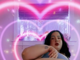 צ'אט וידאו ארוטי MissBika