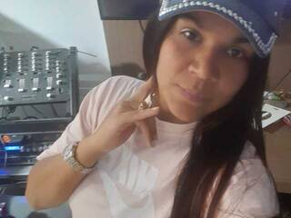 צ'אט וידאו ארוטי MissDevorah