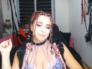 צ'אט וידאו ארוטי missGODDESS