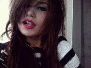 צ'אט וידאו ארוטי missismari