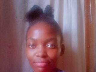 צ'אט וידאו ארוטי MissNaughtygirll